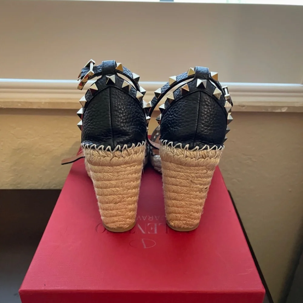 Valentino Wedge Sandal Size 37 - Picture 2 of 5